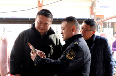 <b>阜阳颍上鲁口镇：守护“舌尖”平安 建牢食安防</b>